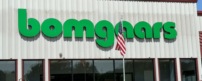 Bomgaars Return Policy